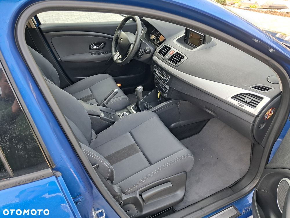 Hyundai ix35 1.6 2WD blue Trend - 24