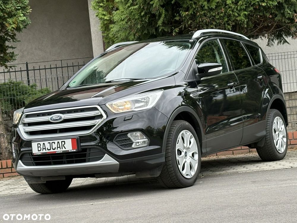 Ford Kuga 1.5 EcoBoost 2x4 Cool & Connect - 4