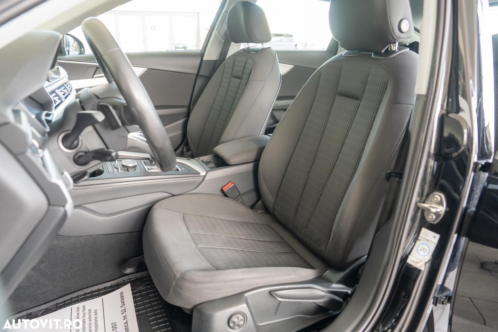 Audi A4 Avant 2.0 TDI S tronic - 6