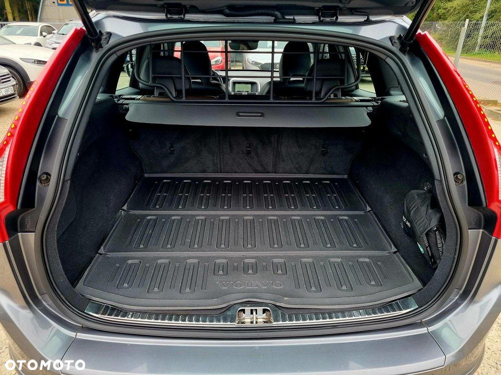 Volvo XC 60 D4 Geartronic Summum - 14