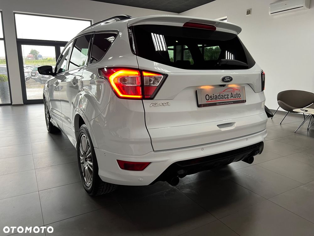 Ford Kuga 2.0 TDCi 4x2 ST-Line - 6
