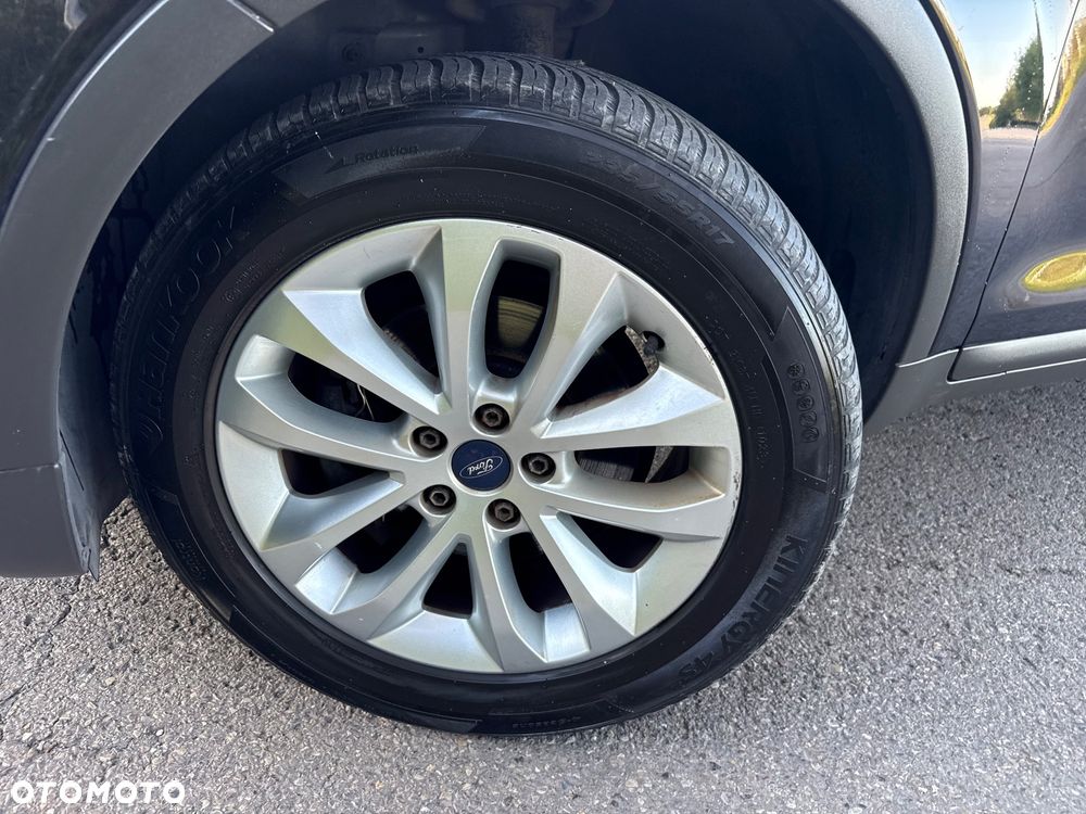 Ford Kuga 2.5 4x4 Titanium - 19