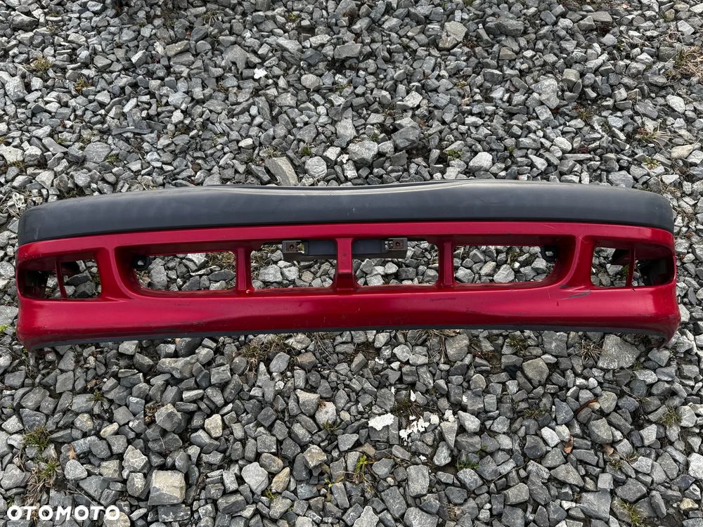 ZDERZAK PRZEDNI TOYOTA	AVENSIS	PRZÓD 1997-2000 OE UŻYWANY	52119-05070 - 5