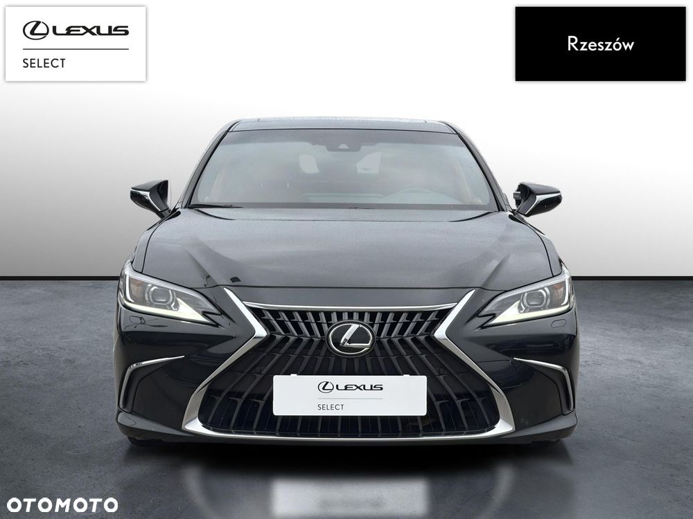 Lexus ES 300h Business Edition - 8