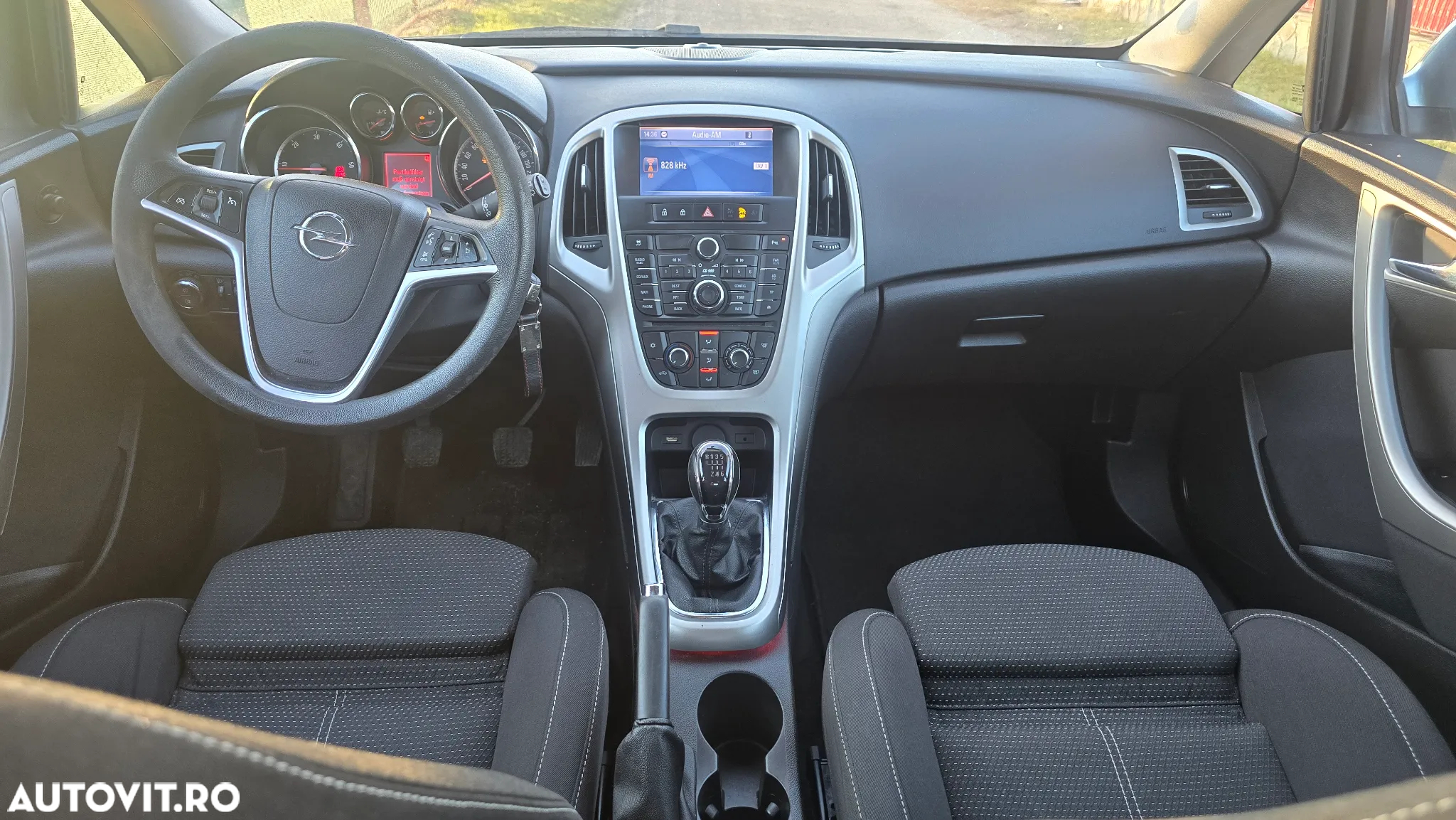 Opel Astra 1.7 CDTI Cosmo - 9