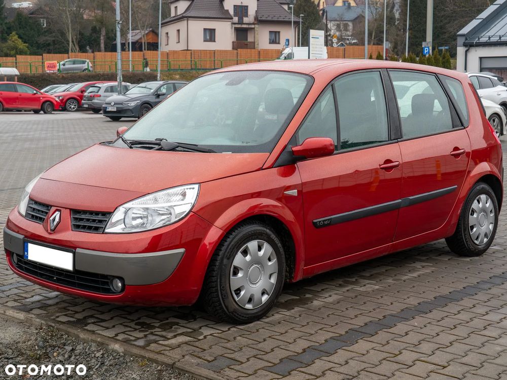 Renault Scenic - 1