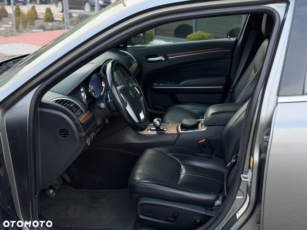 Lancia Thema - 23