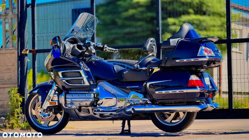 Honda GL - 10