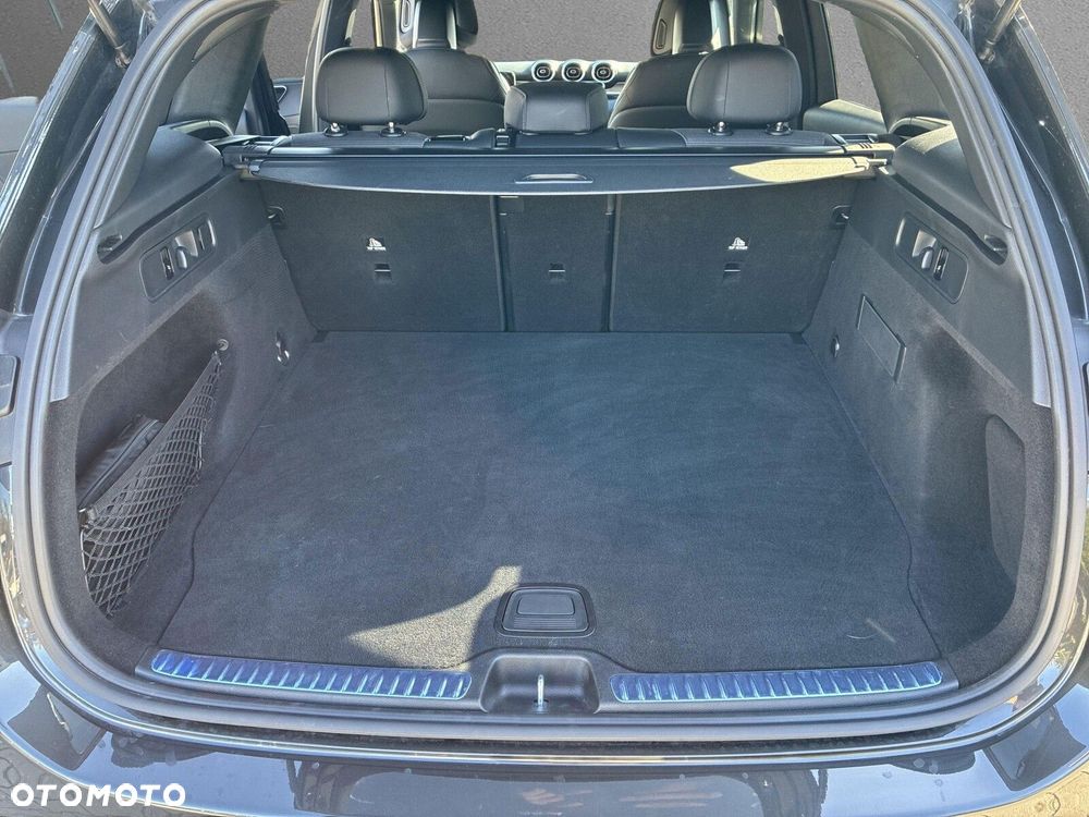 Mercedes-Benz GLC - 24