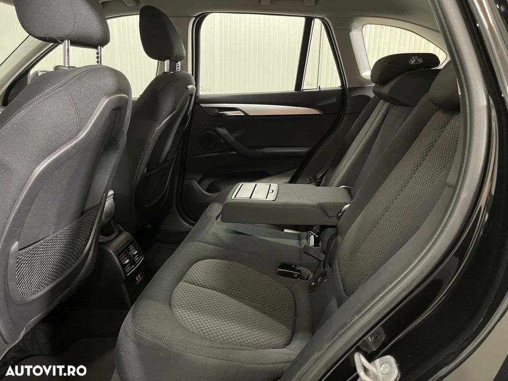 BMW X1 xDrive25e AT PHEV - 11