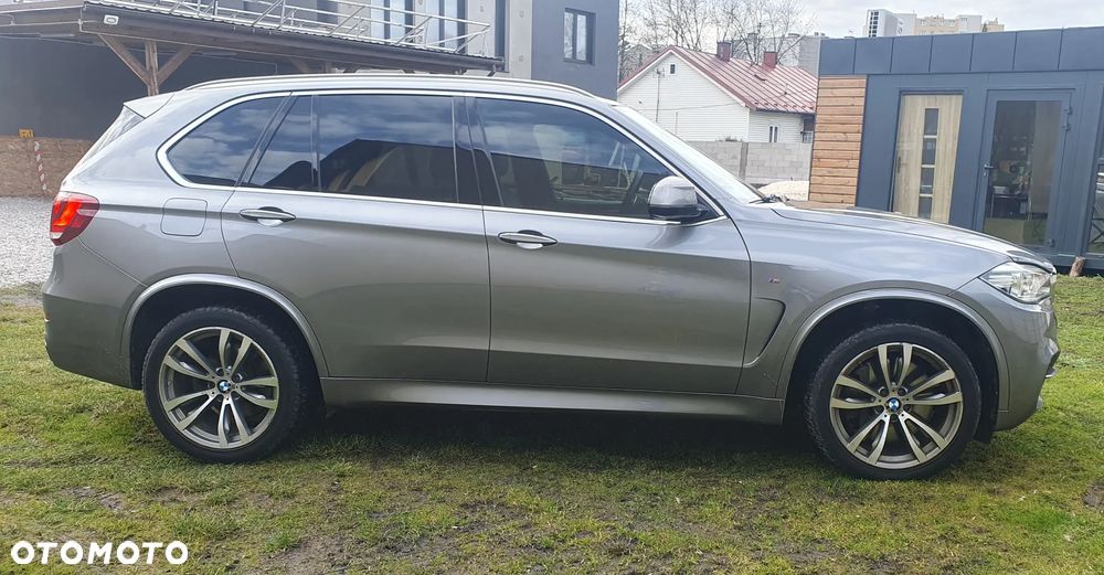 BMW X5 M M50d - 2