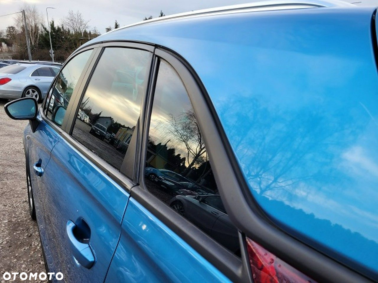 Opel Crossland X - 11