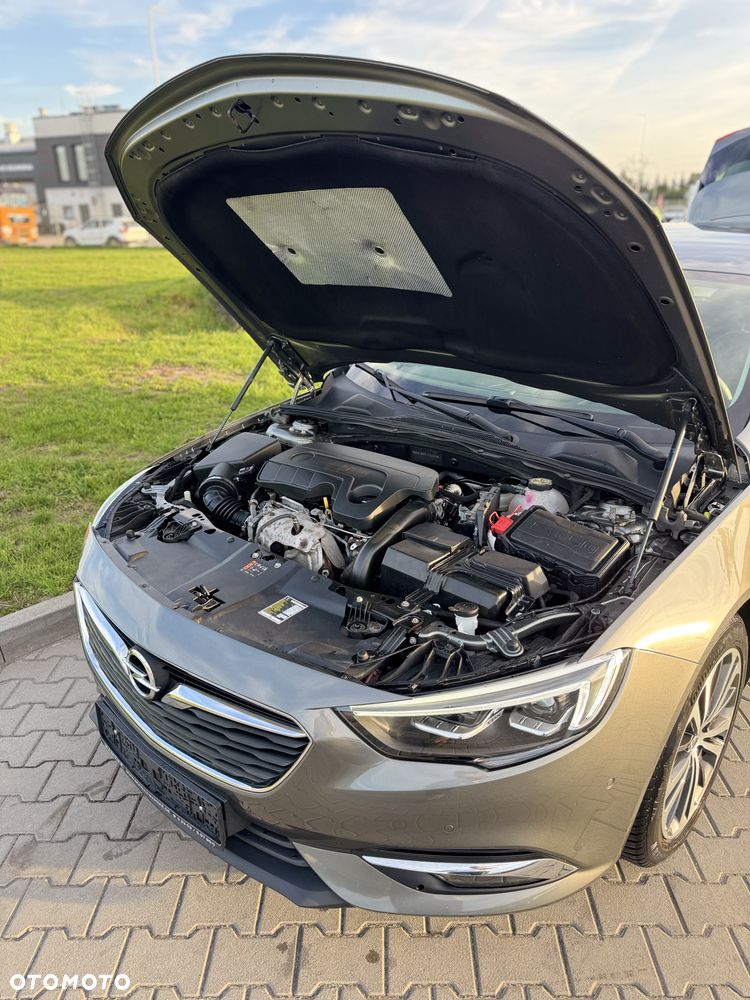 Opel Insignia - 10