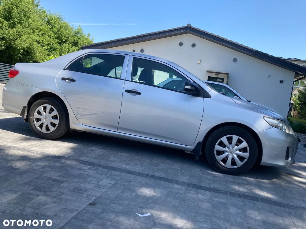 Toyota Corolla 1.6 Terra - 3
