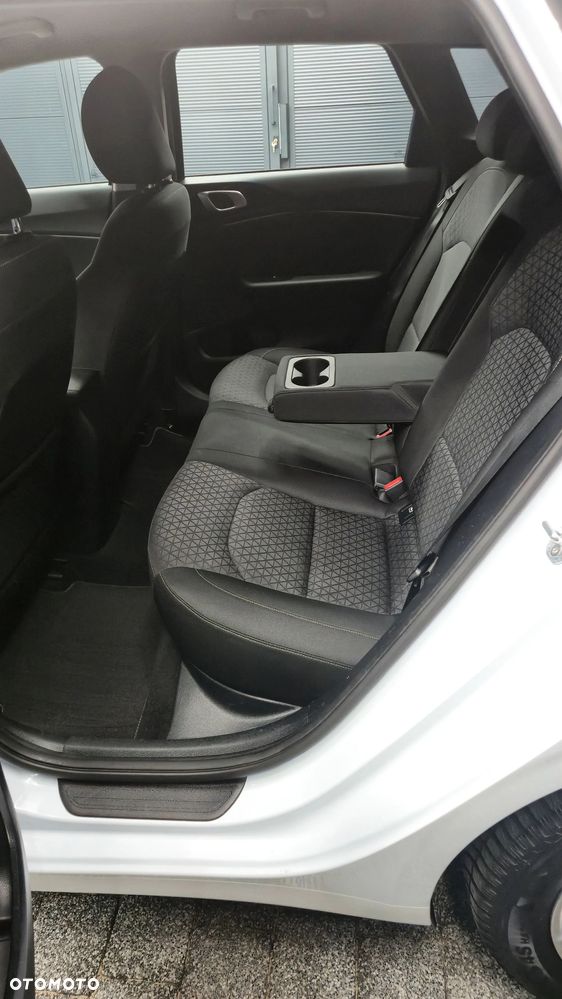 Kia Ceed 1.4 T-GDI DCT OPF Vision - 8