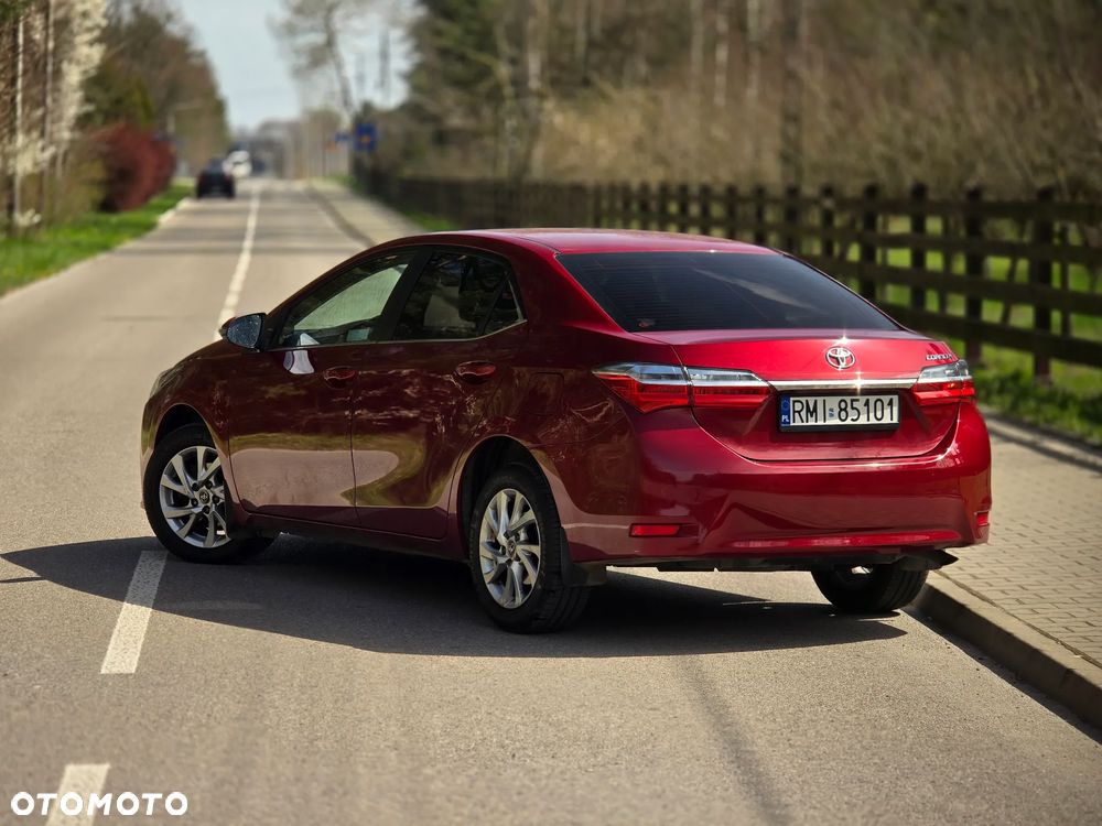 Toyota Corolla 1.6 Premium - 3