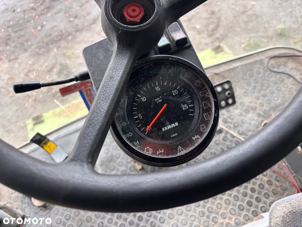 Claas Medion 310 932 - 11