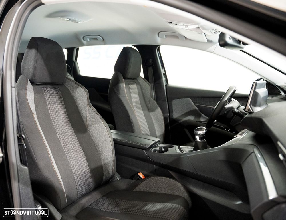 Peugeot 5008 1.2 PureTech Active Pack - 14