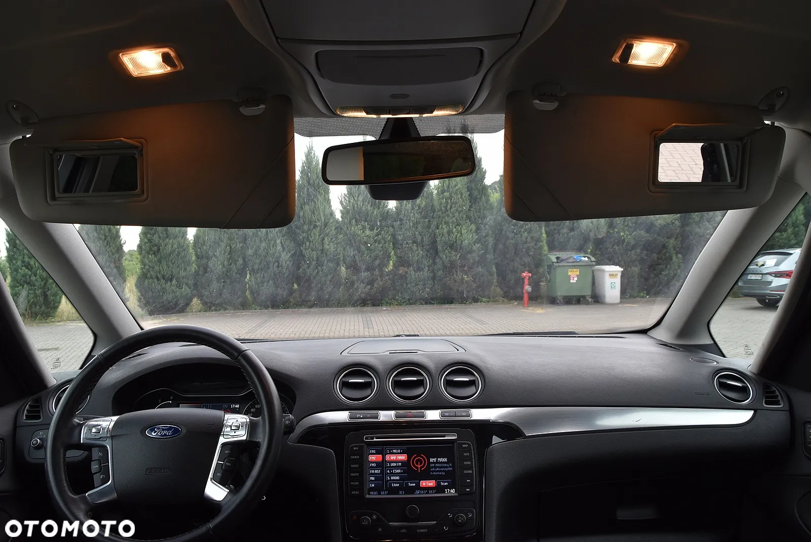 Ford Galaxy - 23