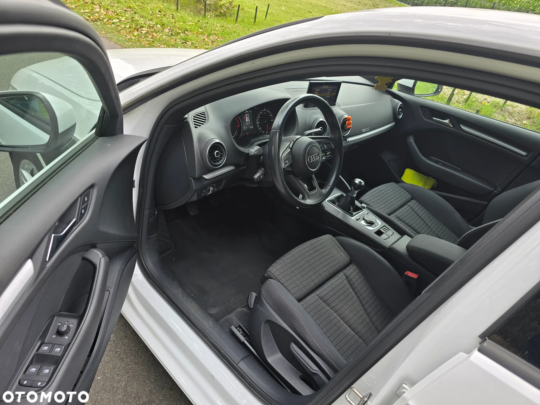 Audi A3 Sportback 1.6 TDI (clean diesel) Ambiente - 9
