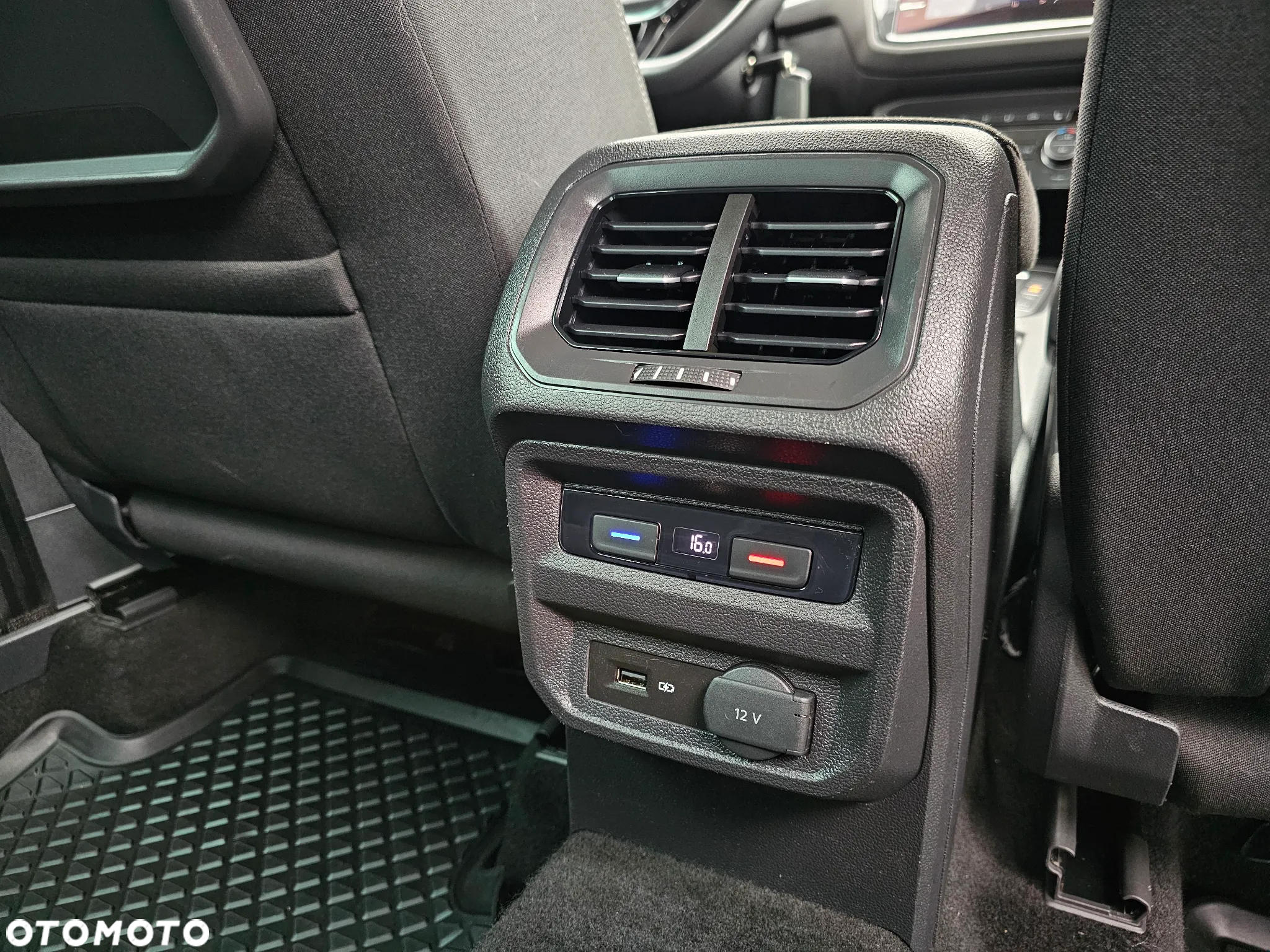 Volkswagen Tiguan 2.0 TSI 4Mot Highline DSG - 35