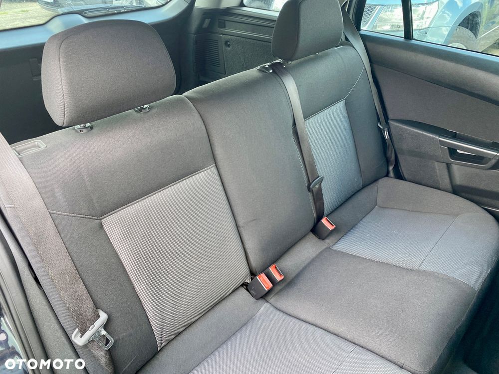 Opel Astra 1.4 Caravan Edition 111 Jahre - 15