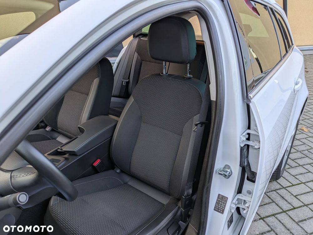 Opel Insignia ver-sports-tourer-2-0-diesel-edition - 31