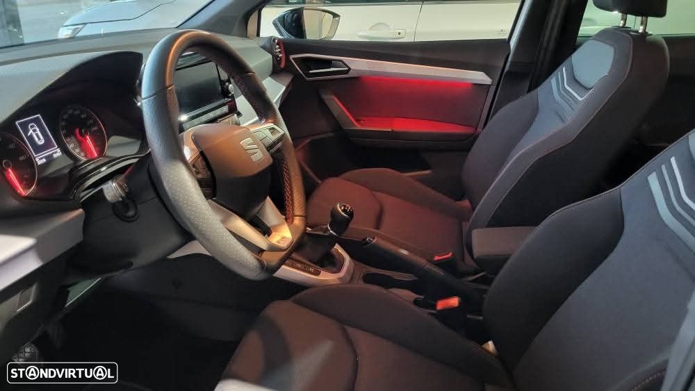 SEAT Arona 1.0 TSI FR - 14