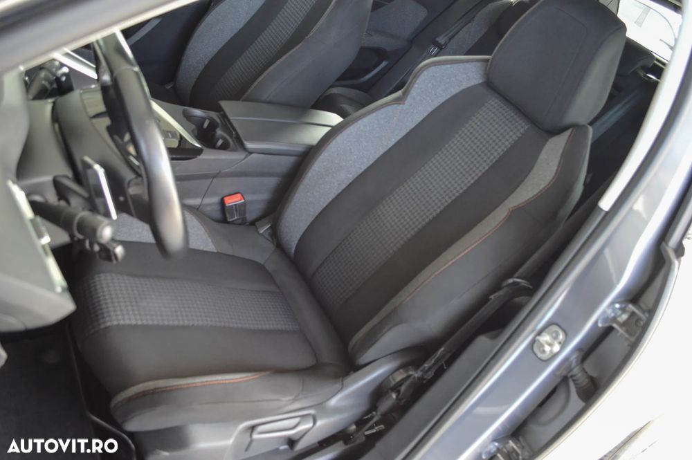 Peugeot 3008 1.5 BlueHDI S&S EAT8 Allure - 22