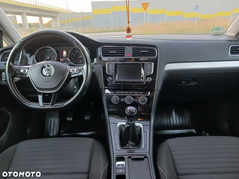 Volkswagen Golf 2.0 BlueTDI Cup - 14