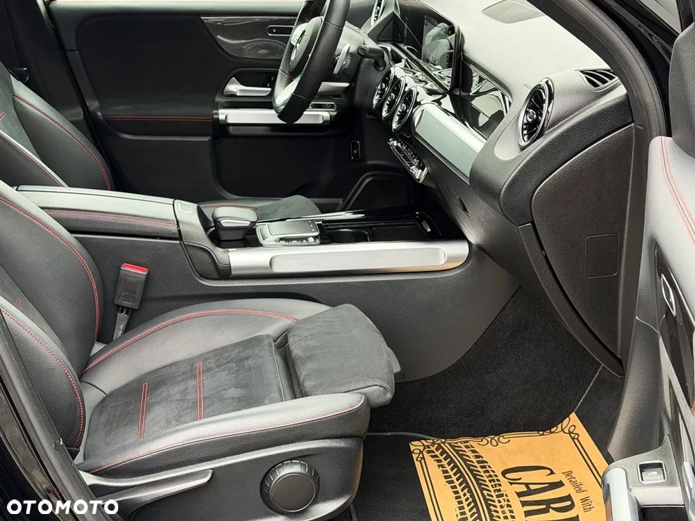 Mercedes-Benz GLB 220 d 8G-DCT AMG Line - 33