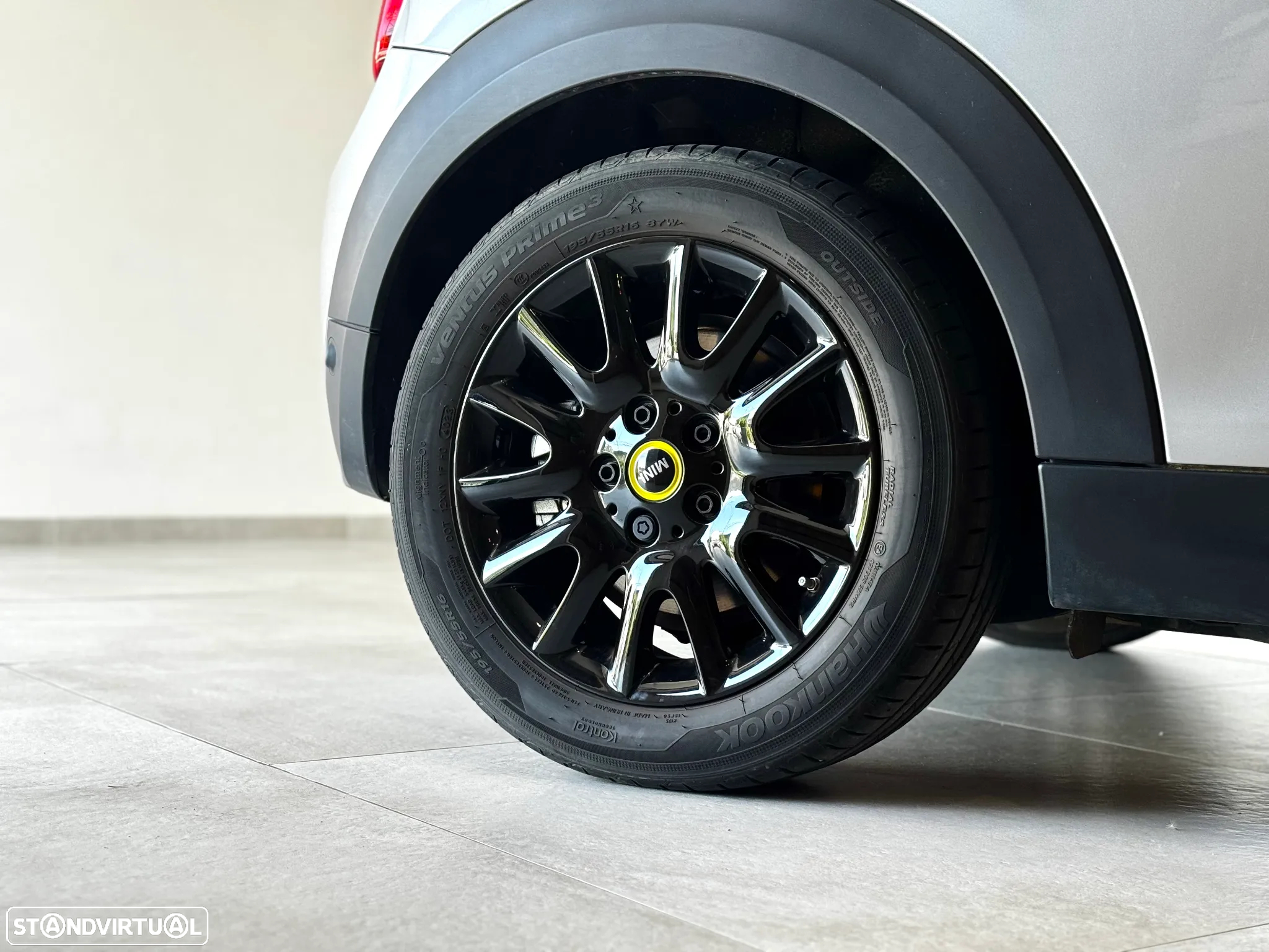 MINI 3 Portas Cooper SE Premium Extra Essential - 45
