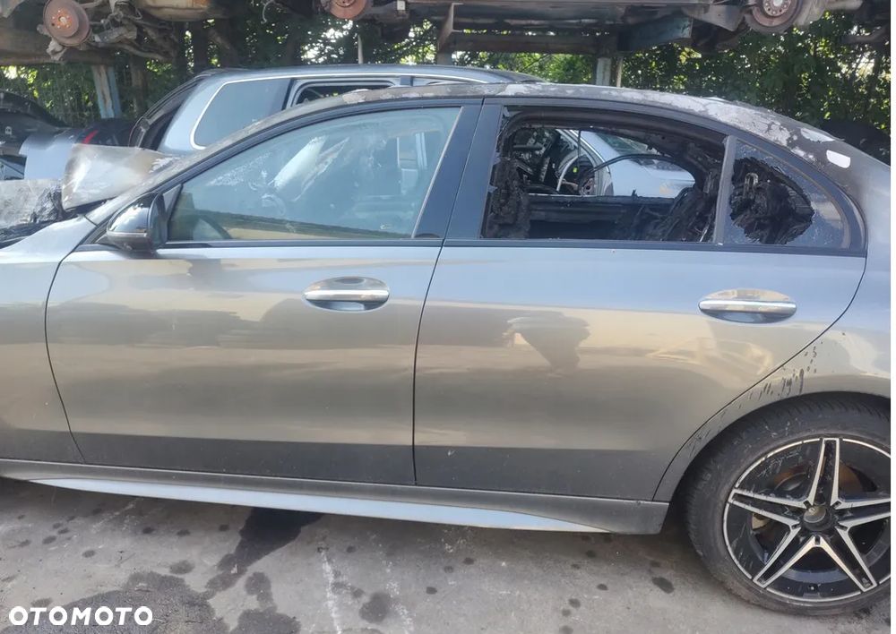 MERCEDES C W206 AMG SEDAN PRÓG SŁUPEK LEWY - 3