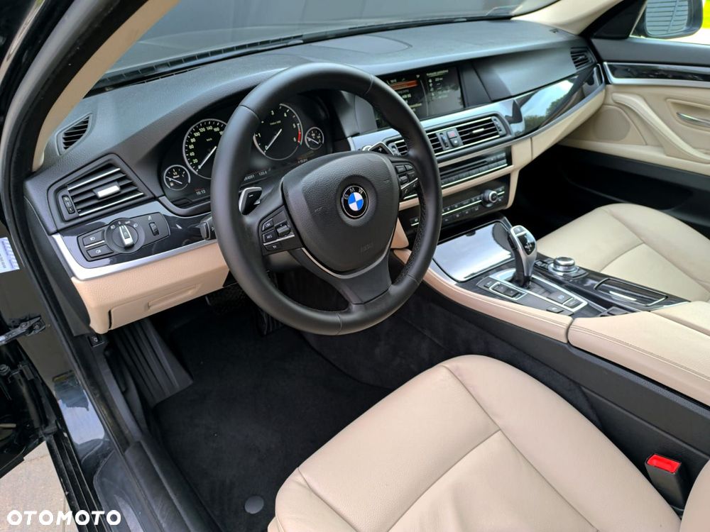 BMW Seria 5 520d xDrive - 19