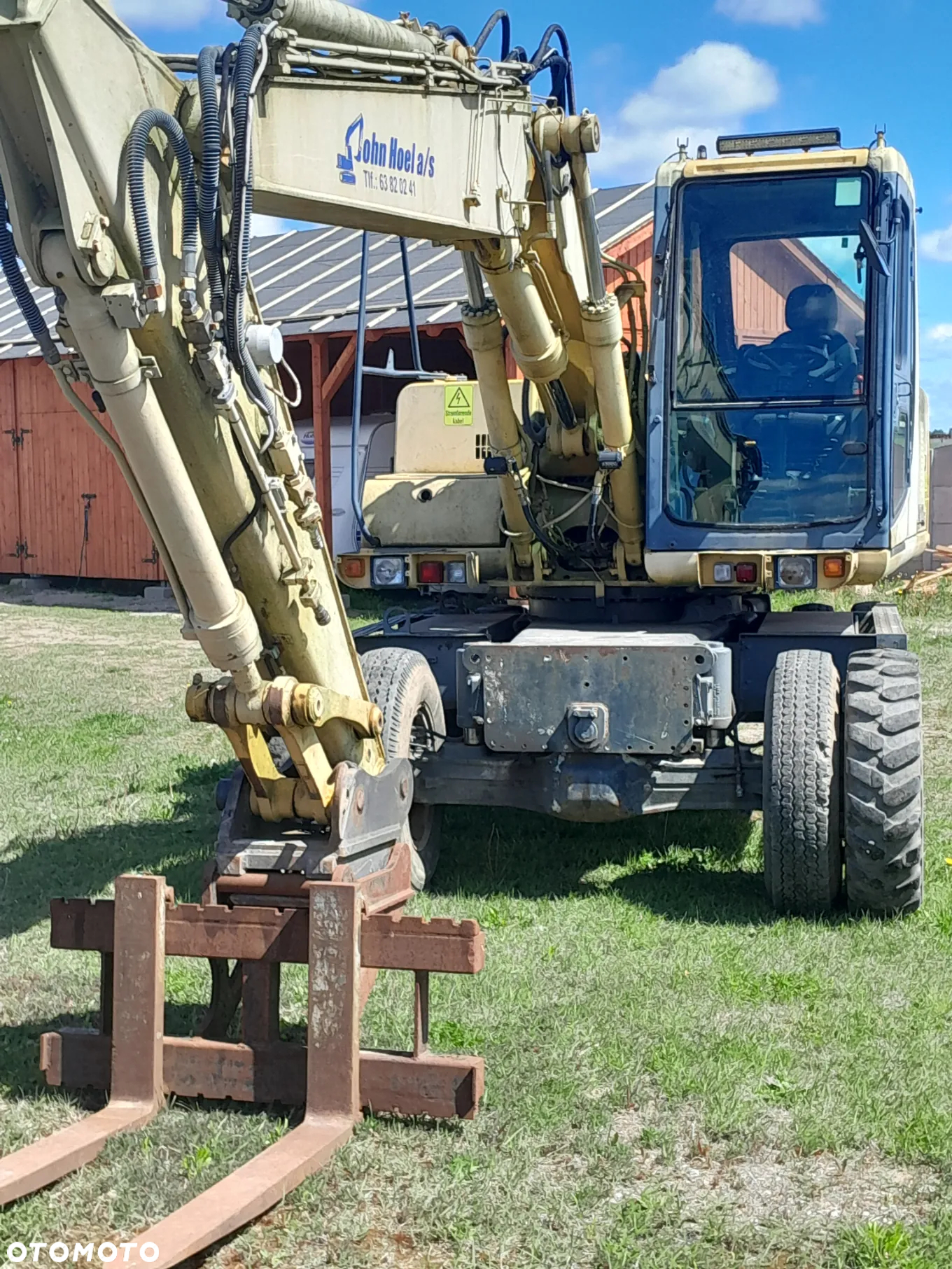 Komatsu PW130es - 6
