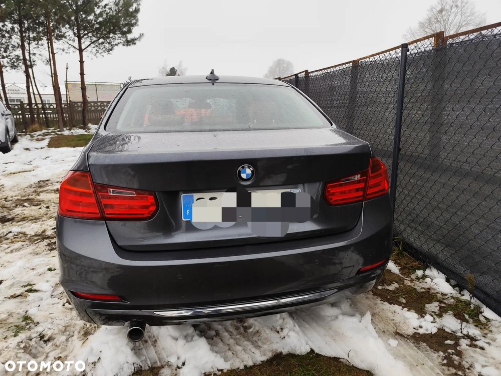 BMW Seria 3 318d Blue Performance Luxury Line - 5