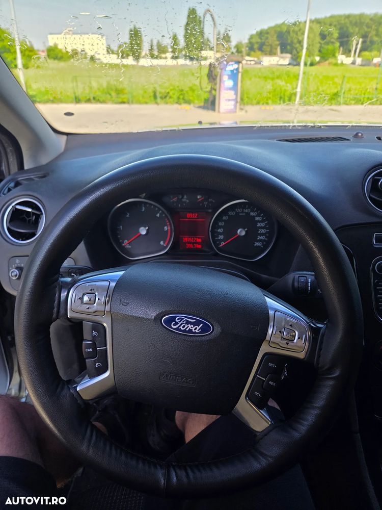 Ford Mondeo - 11