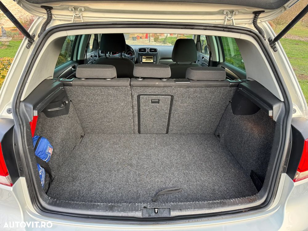 Volkswagen Golf 2.0 TDI DPF 4Motion Highline - 30