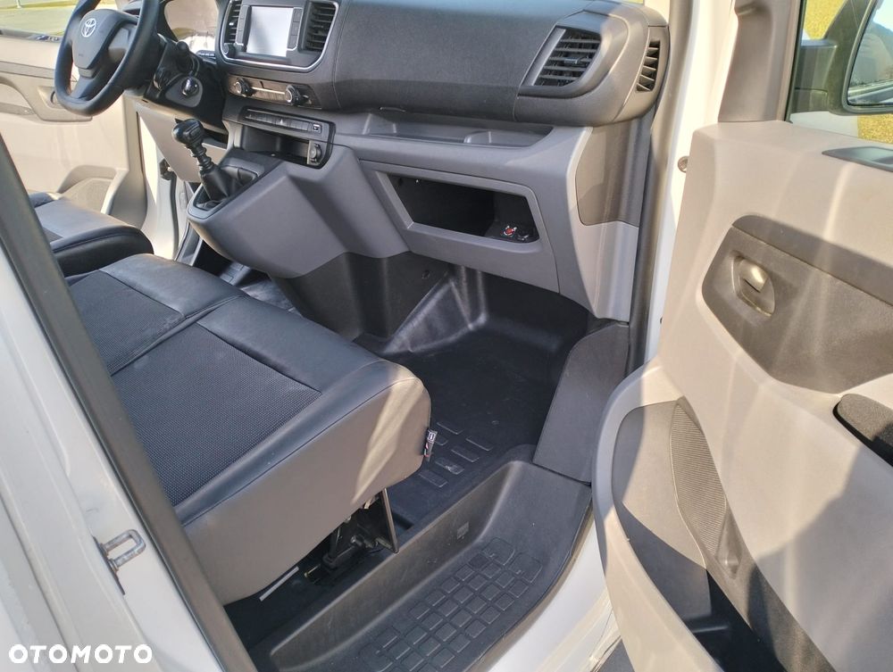 Toyota PROACE - 14