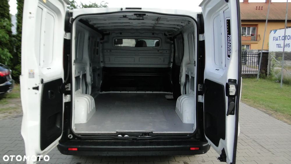 Renault Trafic - 10