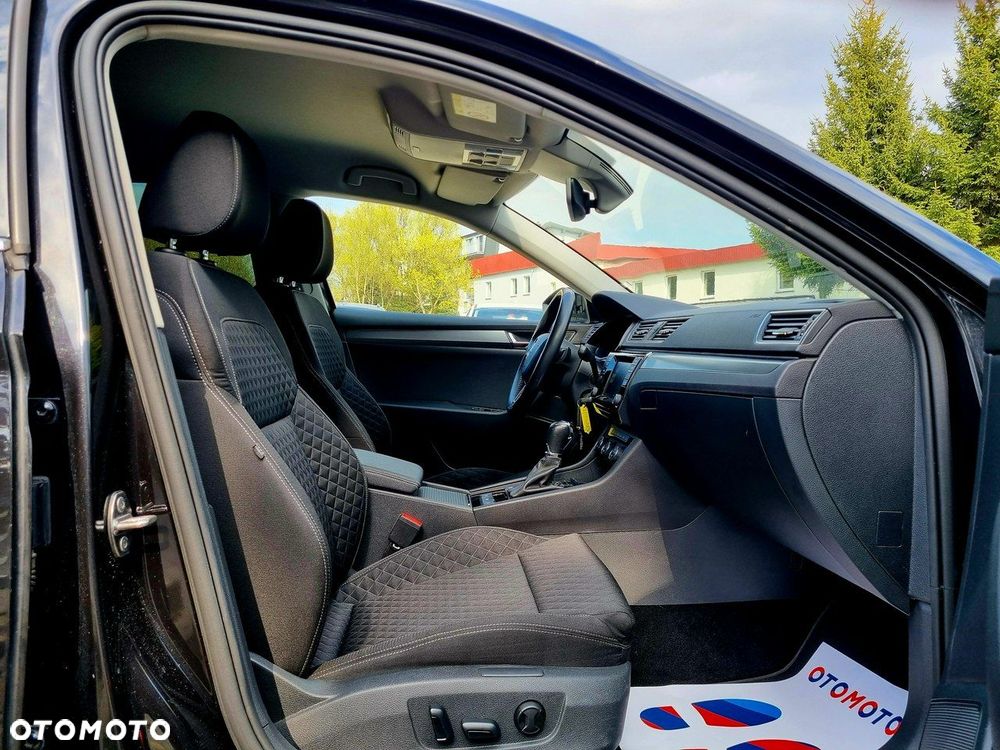 Skoda Superb 1.8 TSI DSG Style - 11