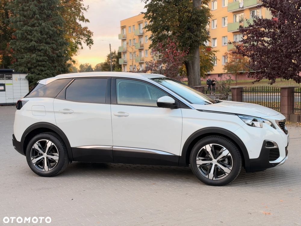 Peugeot 3008 1.2 PureTech Allure S&S EAT6 - 5
