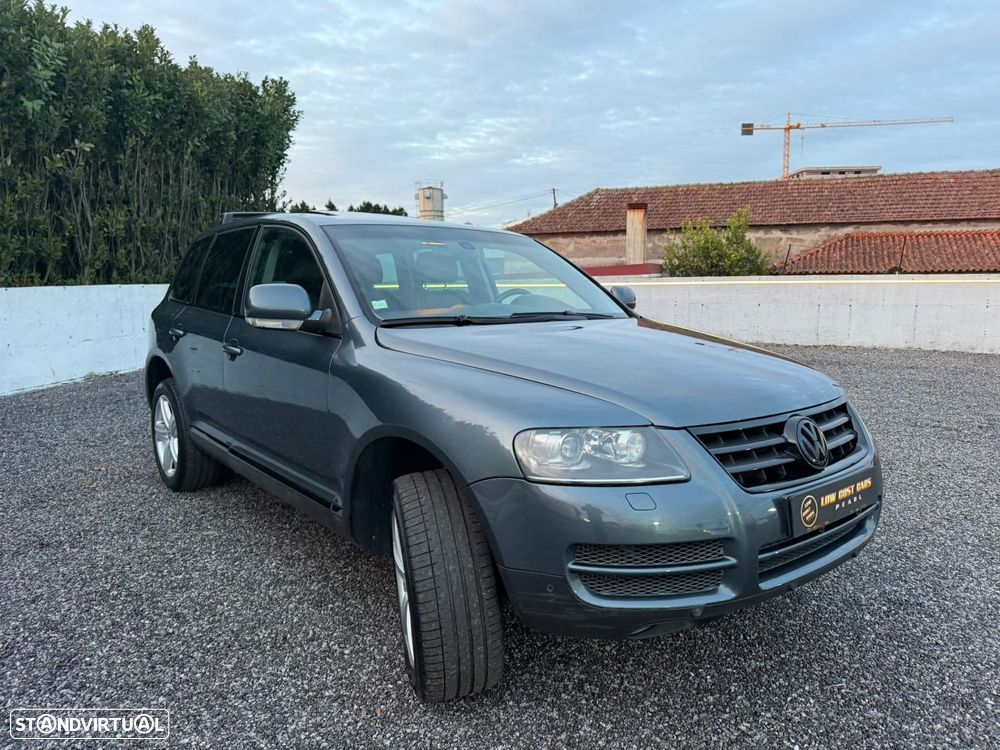 VW Touareg 3.0 TDI V6 Tiptronic - 2