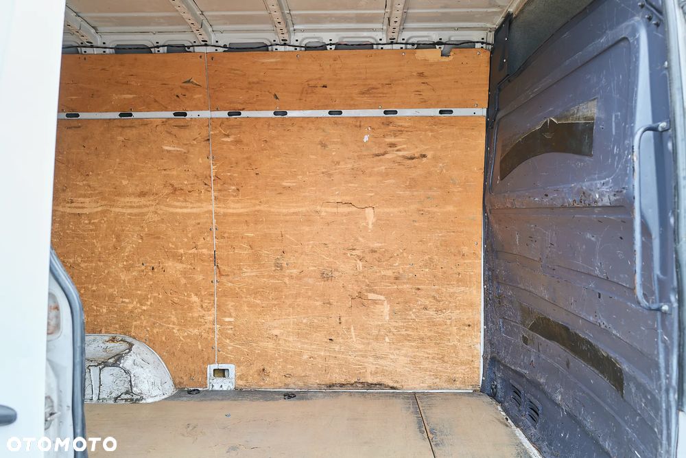 Mercedes-Benz Sprinter 310 - 14