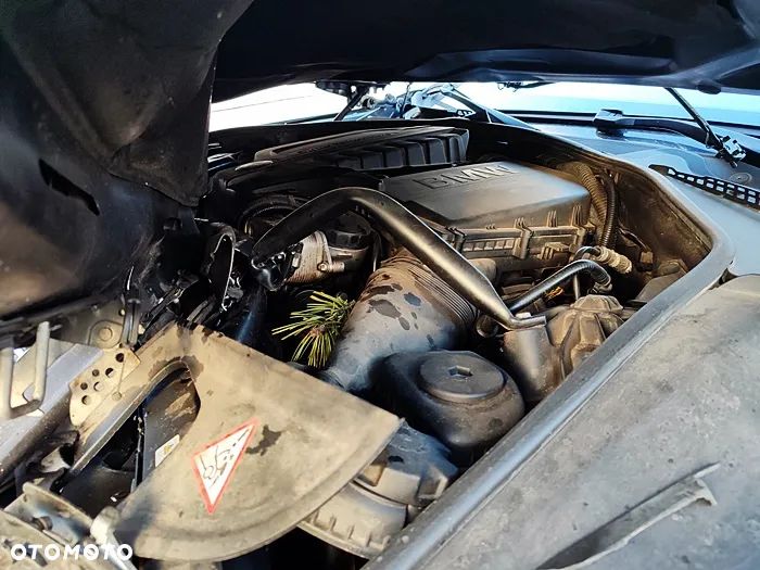 BMW Seria 5 535i xDrive Sport-Aut - 21