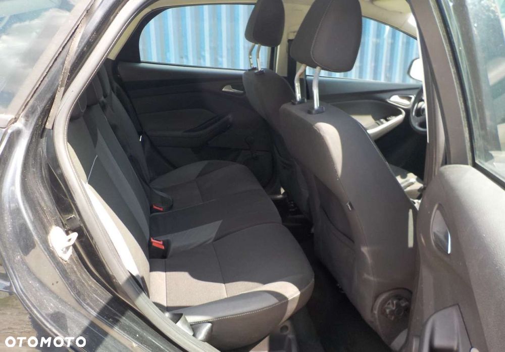 Ford Focus - 23