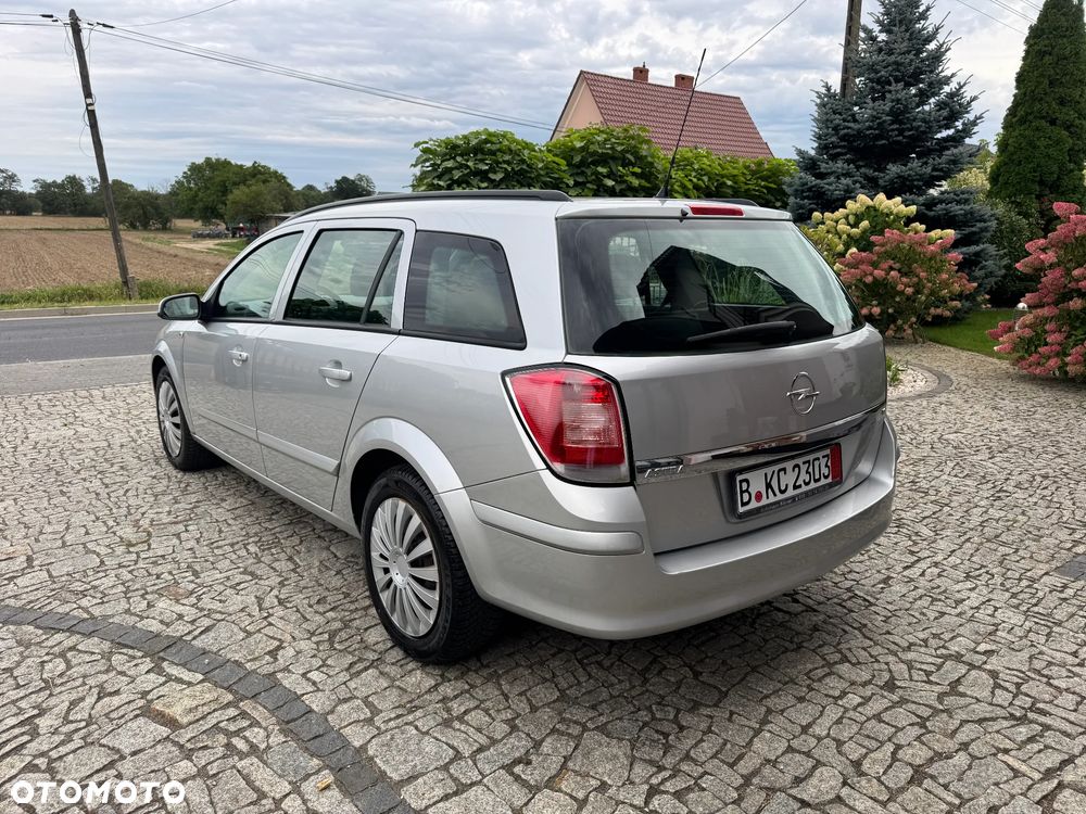 Opel Astra 1.8 Njoy - 7