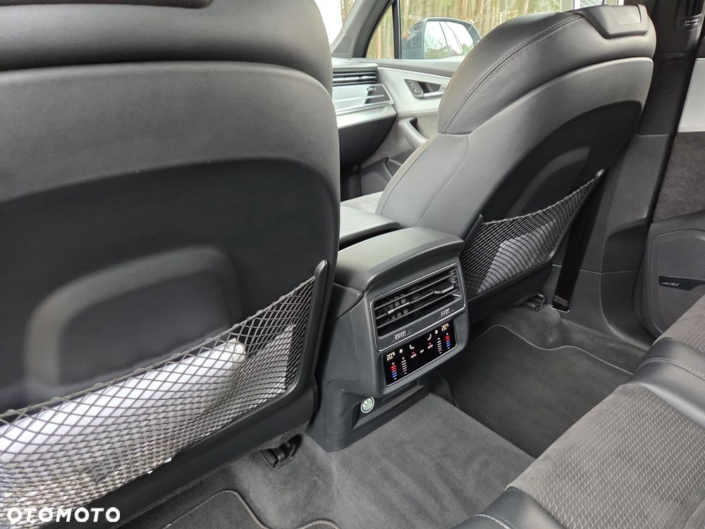 Audi Q7 - 5