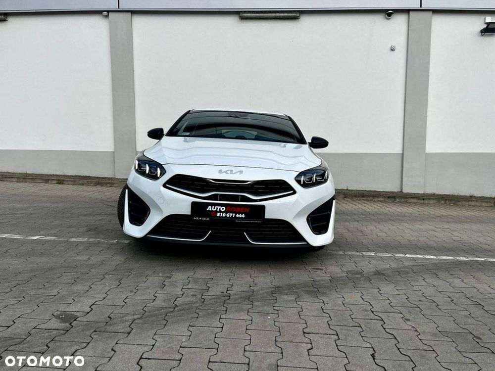 Kia ProCeed - 37
