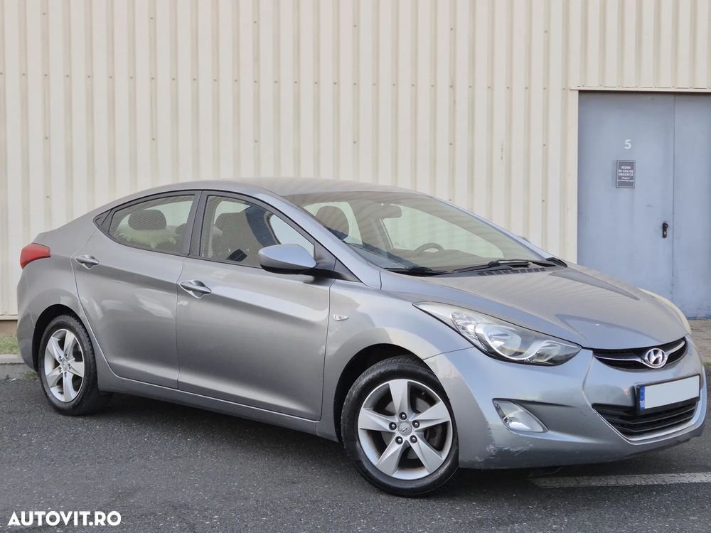 Hyundai Elantra 1.6 MPi - 1
